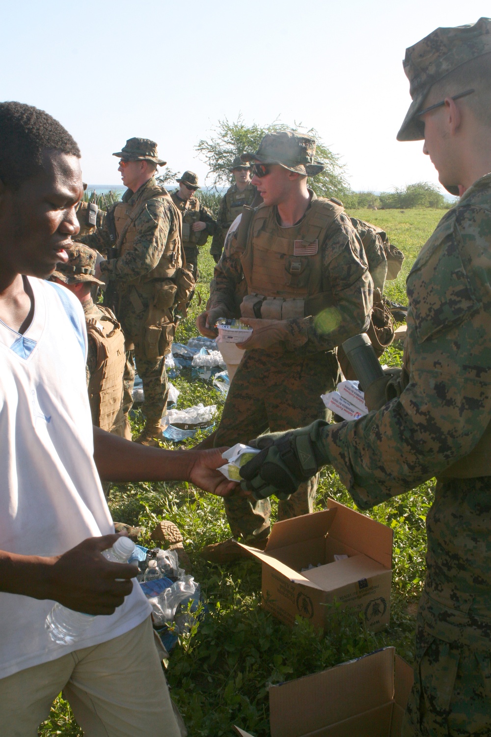 Marines deliver supplies via helicopter