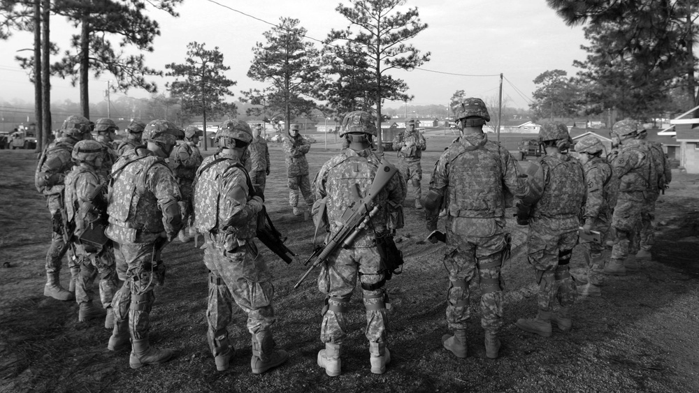 Tennessee National Guard soldiers train