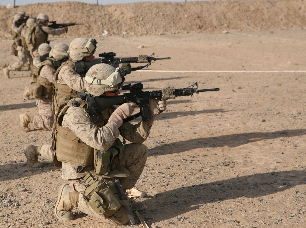 Marines prepare for Helmand campaign with shooting drills