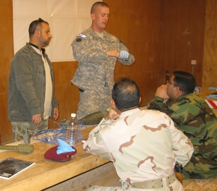 Military Police Teach Iraqis to Properly Handle Evidence