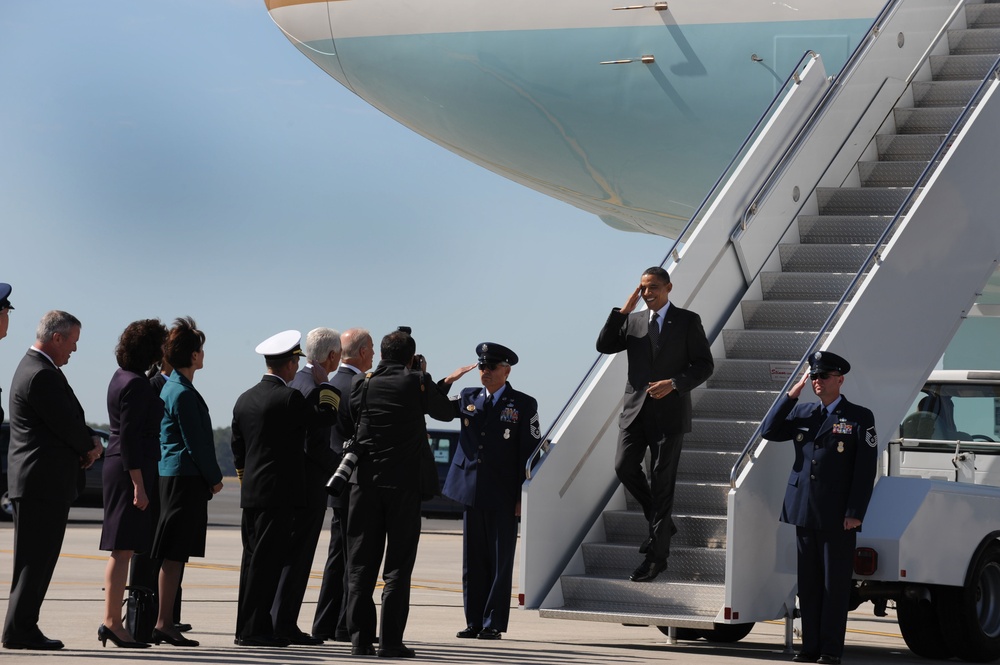 President, Vice President Arrive at MacDill