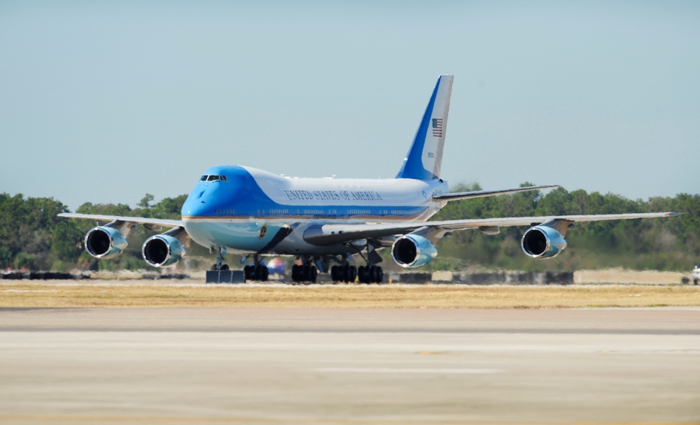 President, Vice President Arrive at MacDill
