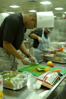 Soldiers, civilians cook off in Baghdad 'Iron Chef' competition