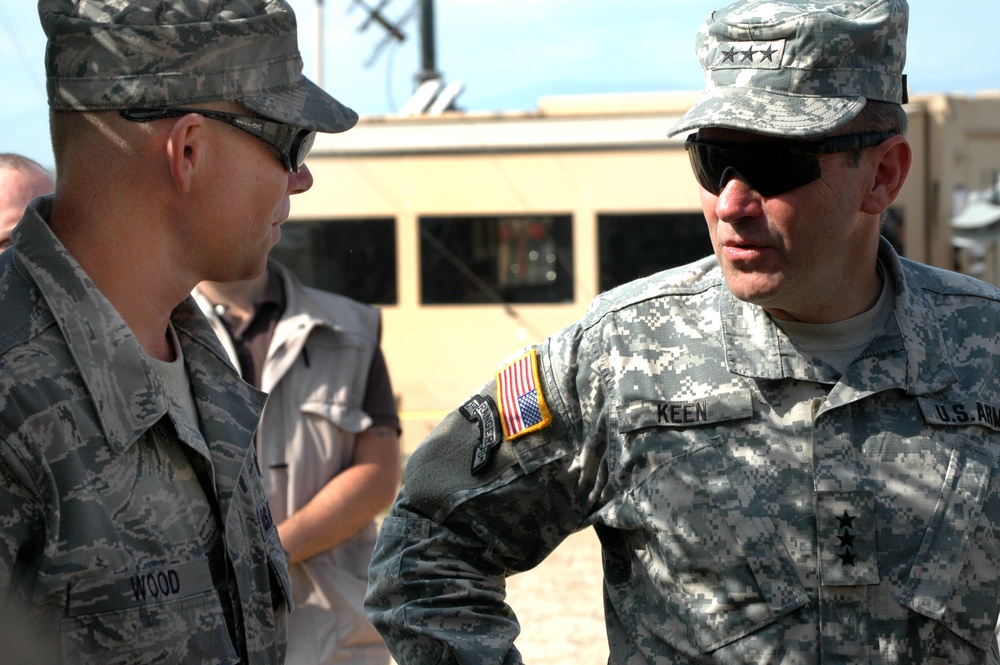 Gen. Keen Visits JTF-PO Camp