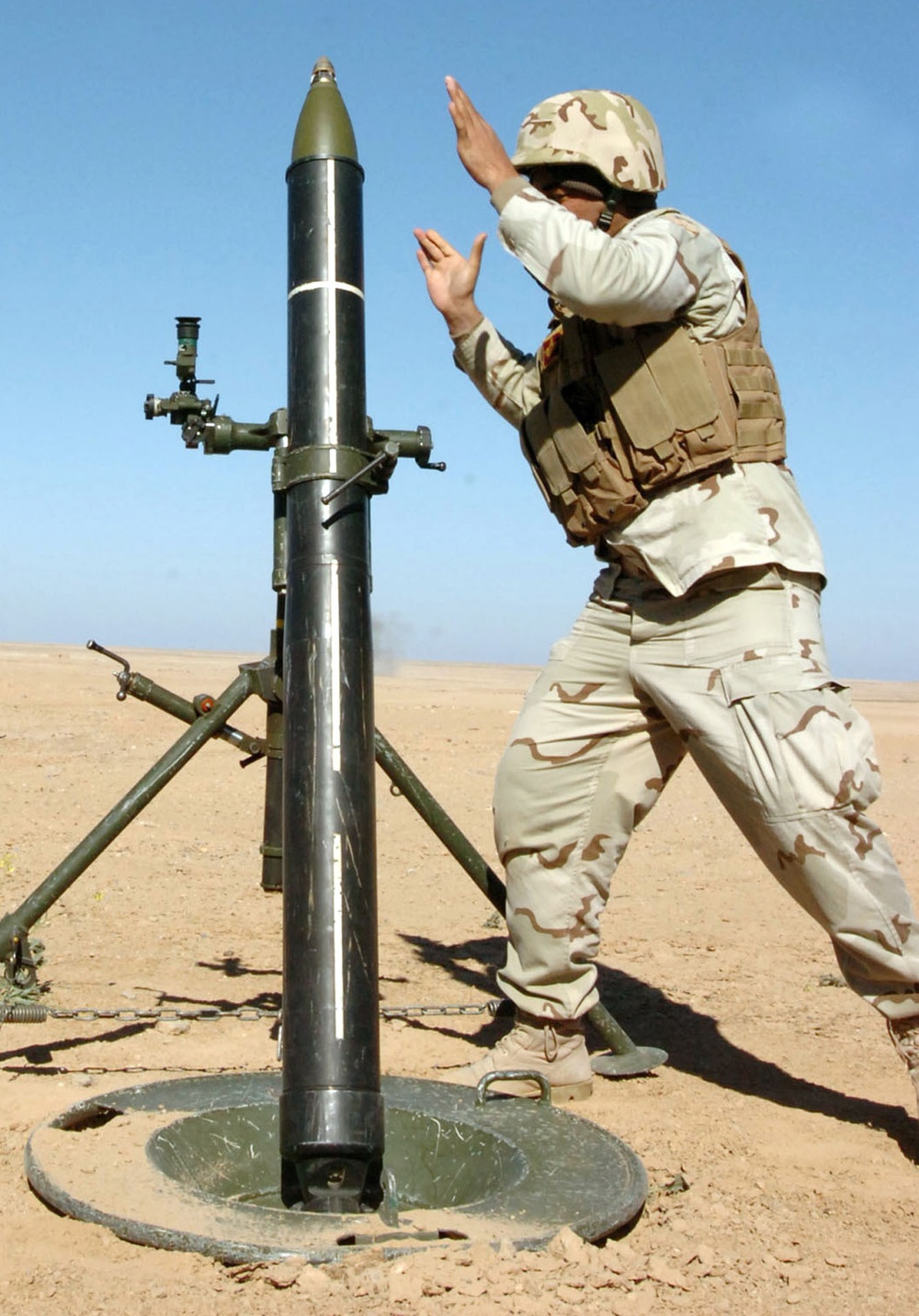 Iraqi Army Mortarmen Participate in First Live Fire Exercise
