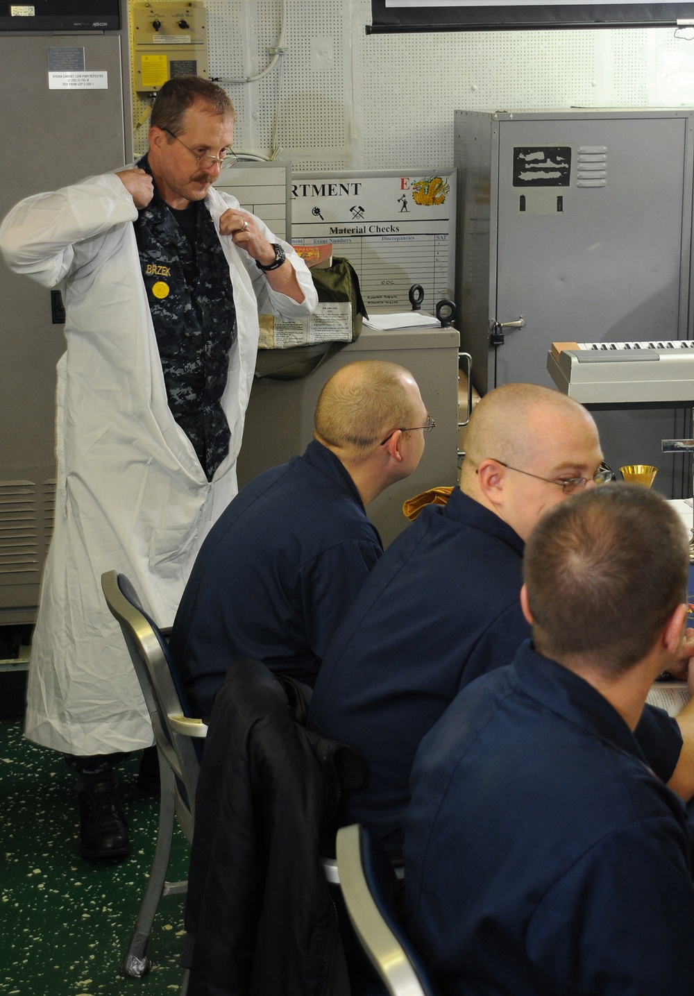 Catholic mass aboard the USS Hue City