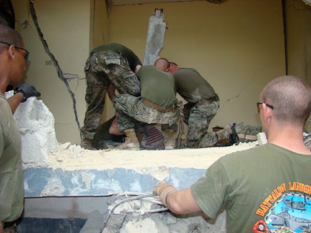 Blogs, Twitter Helps 22nd Marine Expeditionary Unit in Crisis Response