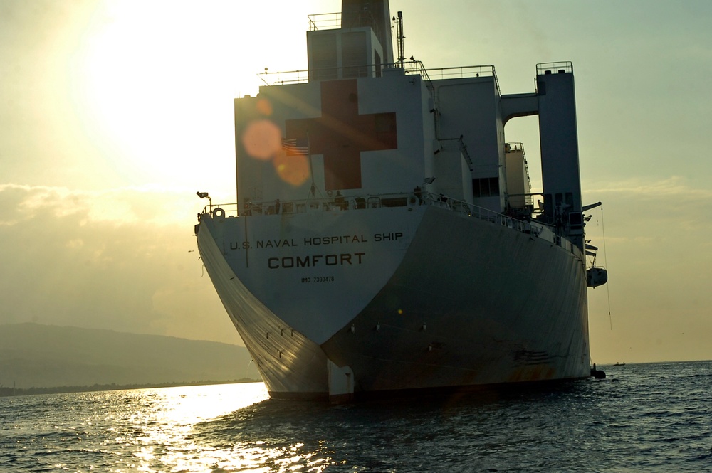 USNS Comfort