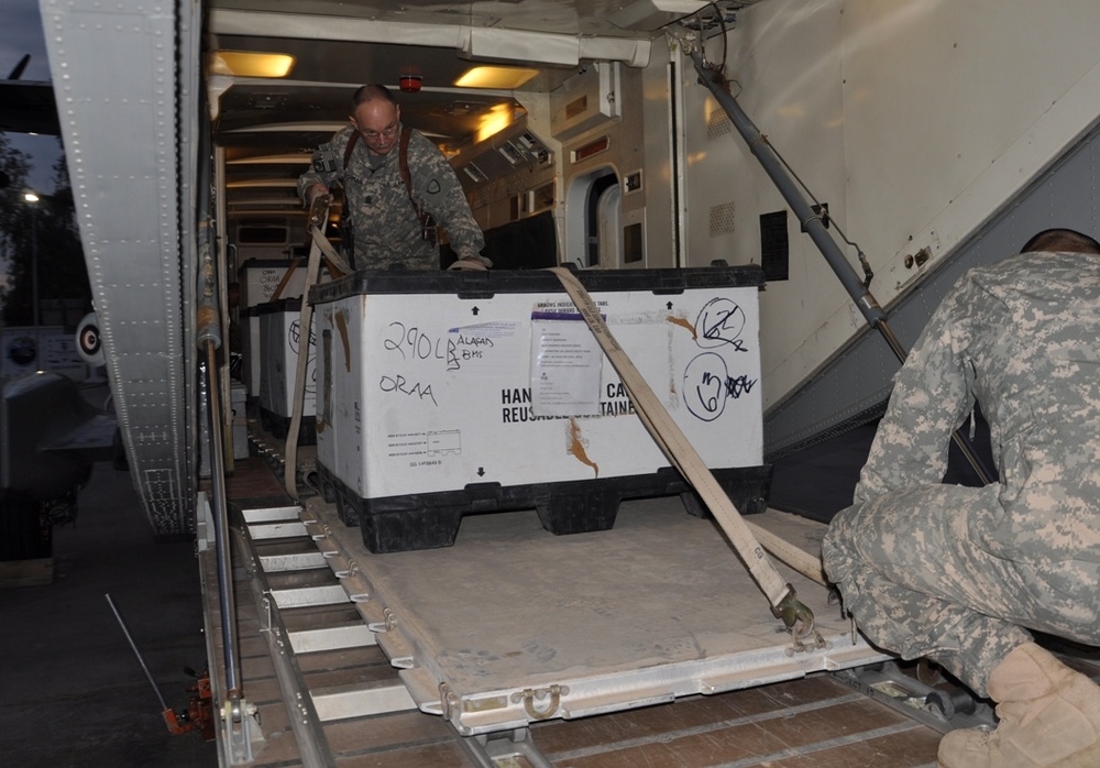 Soldiers Praise 'workhorse' Aircraft