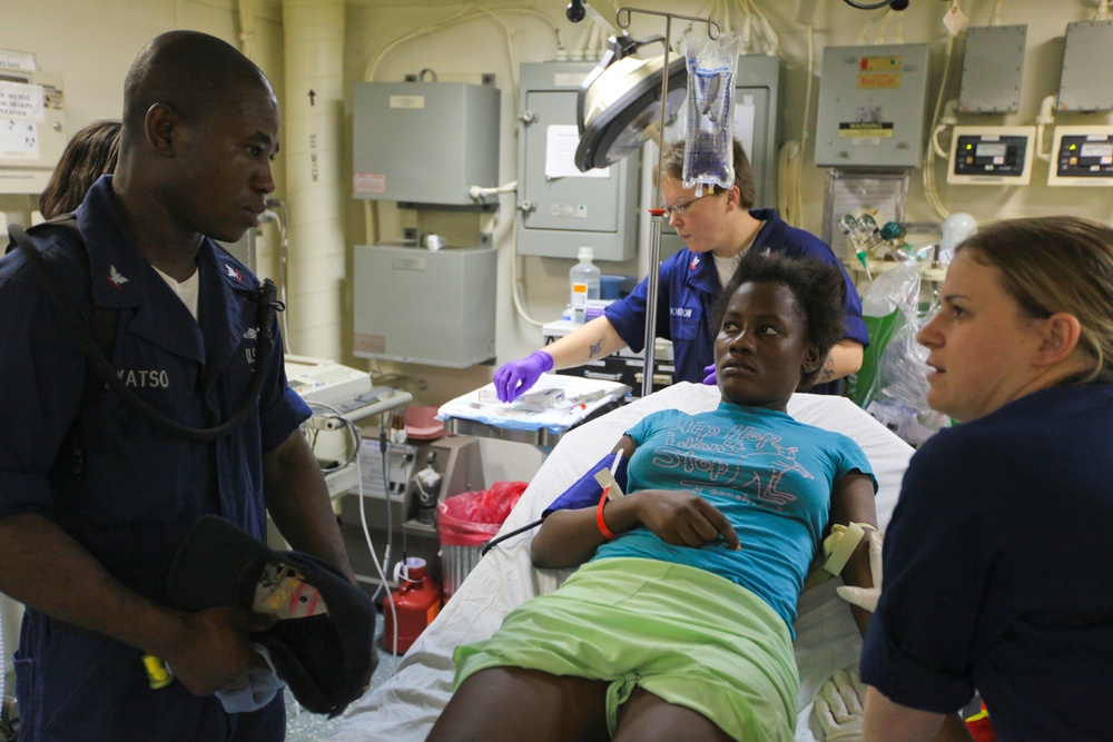 22nd MEU and USS Bataan treat injured Haitian woman