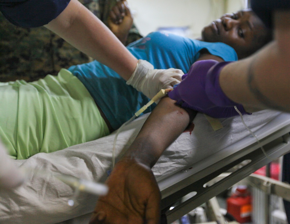 22nd MEU and USS Bataan treat injured Haitian woman
