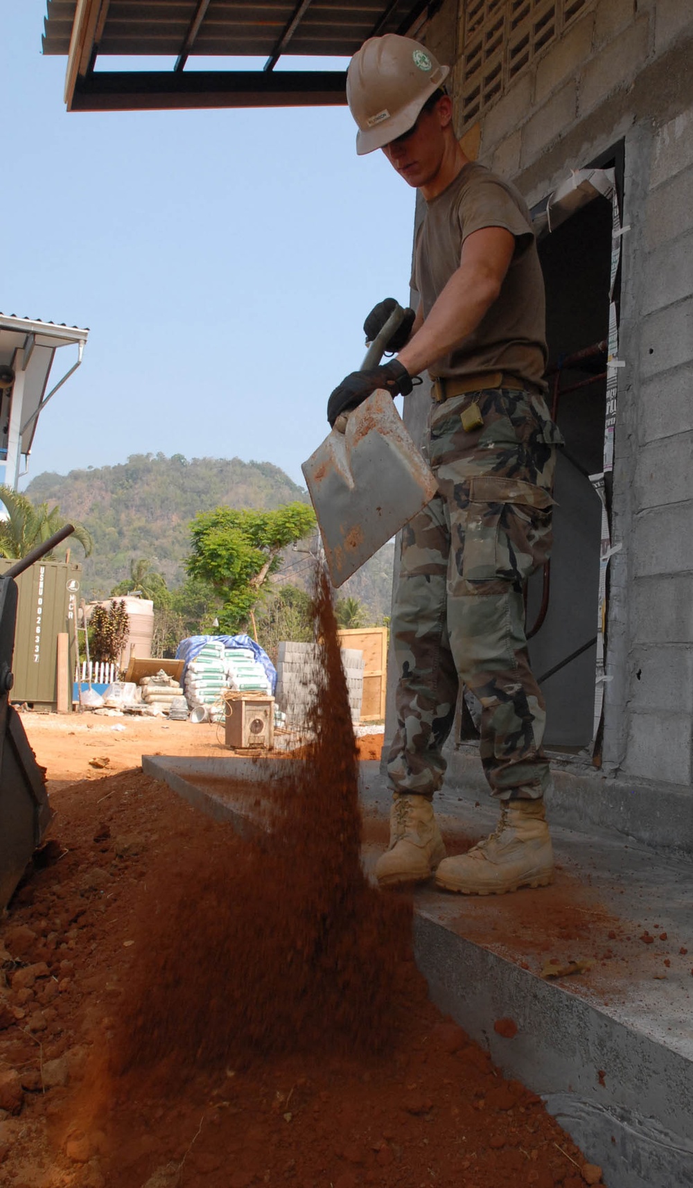 Seabees prove they 'Can Do' anything