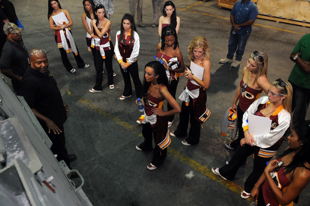 Redskins Cheerleaders Boost Troop Spirits