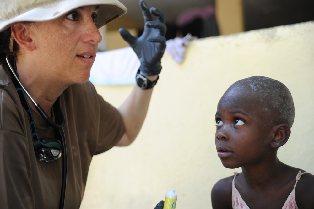 Coast Guard PSU 307 Treats Haitian Orphans