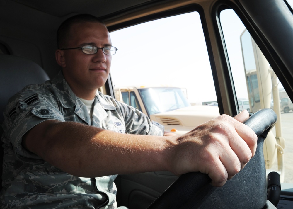 Lakenheath Airman, Columbia City Native, Helps 'fuel the Fight' for Southwest Asia Unit