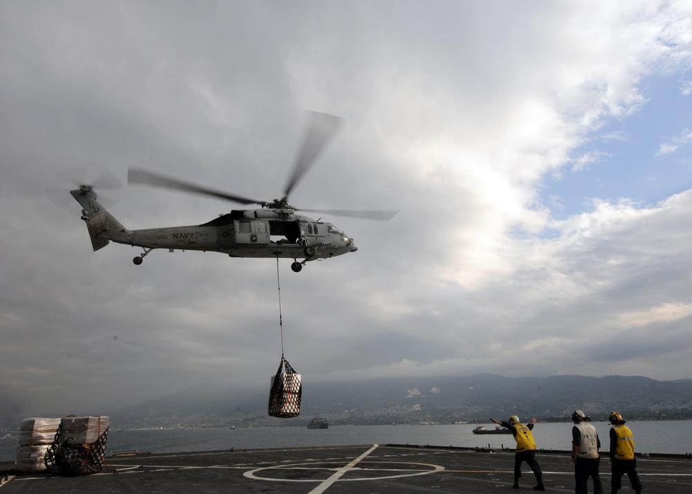 USS Gunston Hall Haiti relief efforts continue