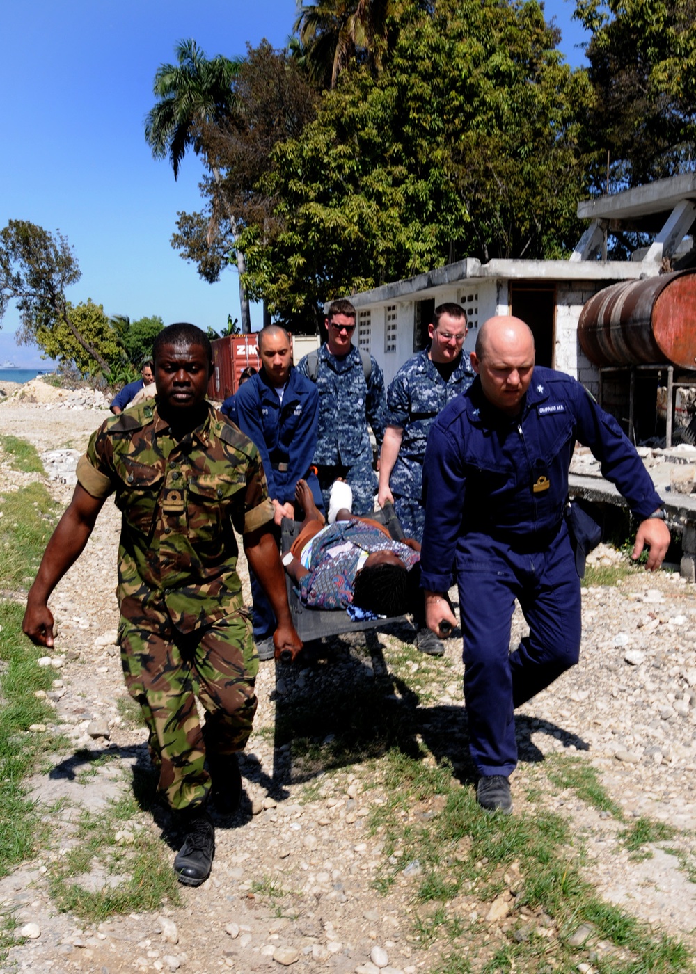 USS Gunston Hall Haiti relief efforts continue