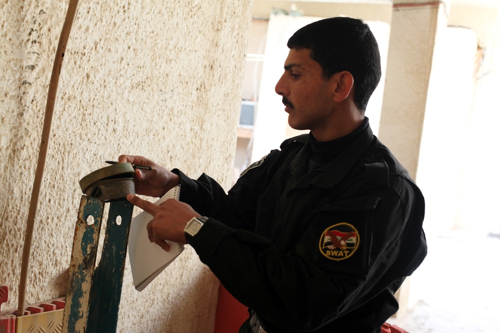 Iraqi police training
