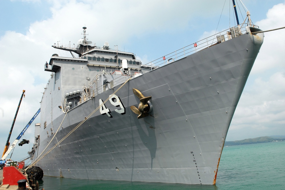 USS Harpers Ferry
