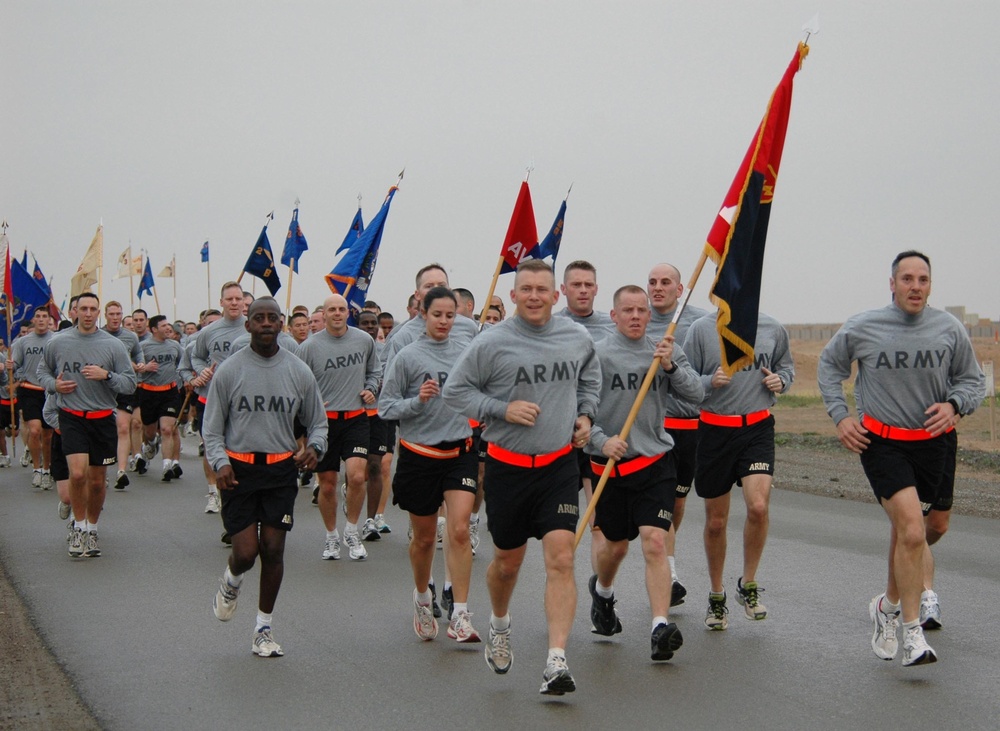 Task Force Wings runs Operation Iraqi Freedom Great Aloha Run, inspires Aloha spirit in Iraq
