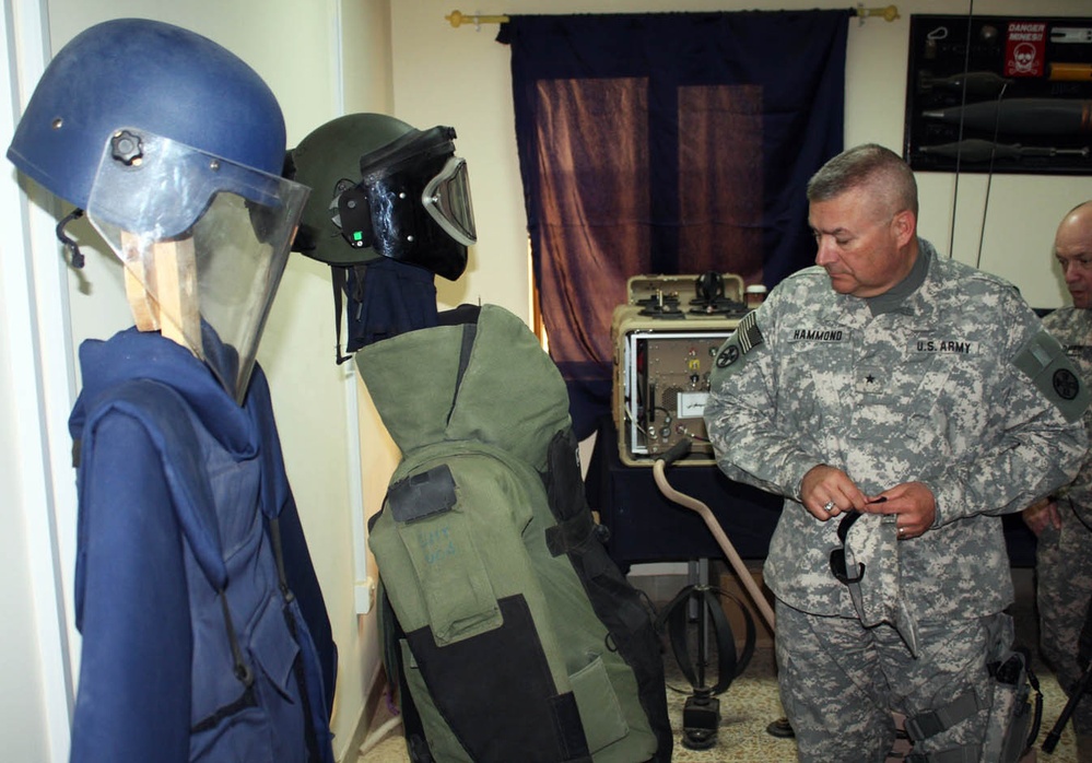 Engineer staff tours Iraqi training center at Besmaya