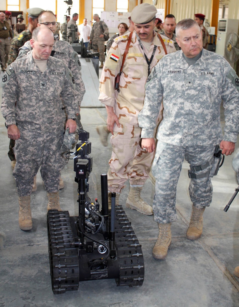 Engineer staff tours Iraqi training center at Besmaya