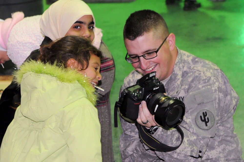 Soldiers Donate Toys to Iraqi Children