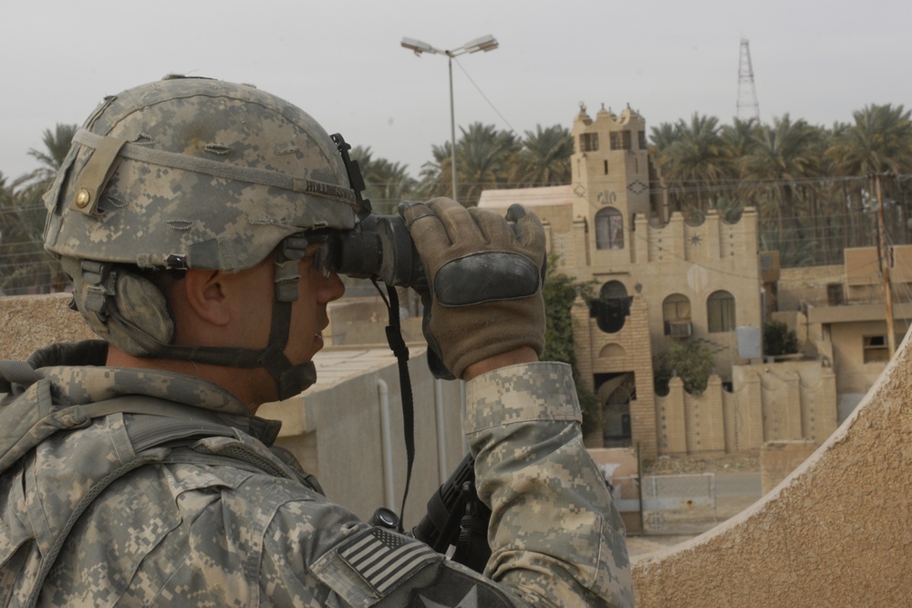 Cavalry Soldiers get a view from above