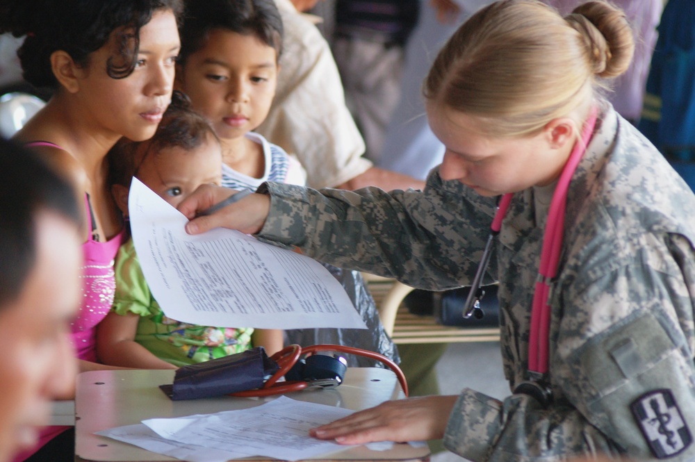 U.S. Army South Treats More Than 5100 Patients in El Salvador