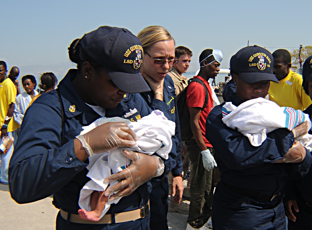 Sailors continue Haiti relief efforts