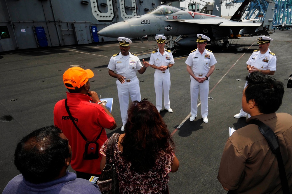 USS Nimitz supports Maritime Strategy