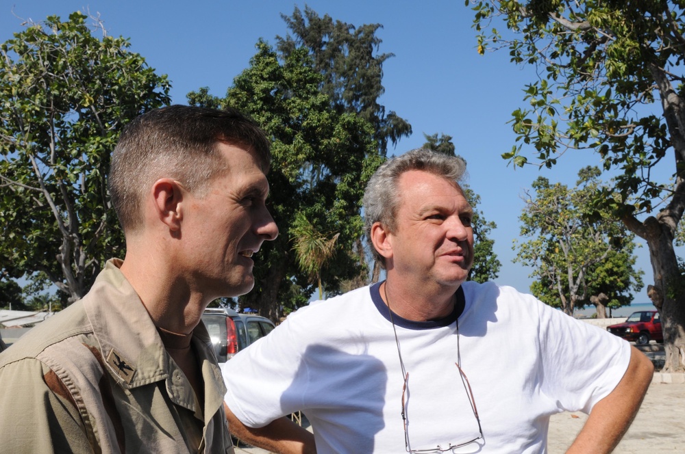 Marine and Navy Personnel Provide Relief to Haitians in Carrefour