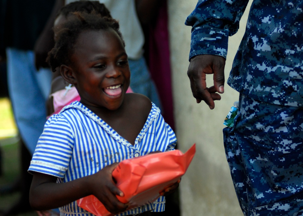 Operation Unified Response, Joint Task Force Haiti, Bataan Amphibious Relief Mission