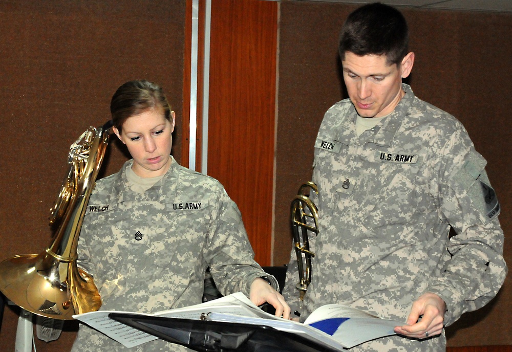 Love in a battlefield...Married Soldiers celebrate Valentine's Day in Iraq