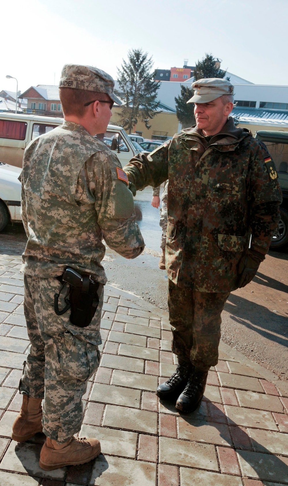 Kosovo Forces commander receives briefing from Multi-National Battle Group - East Liaison and Monitoring Team