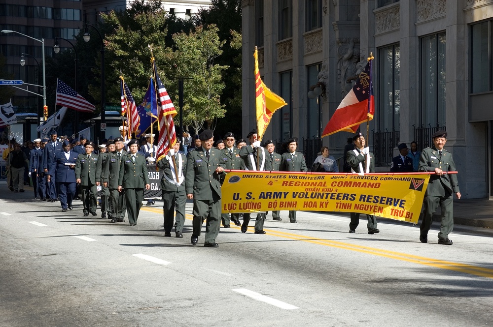 U.S. Army Volunteers Reserve at Atlanta Veterans Day Parade