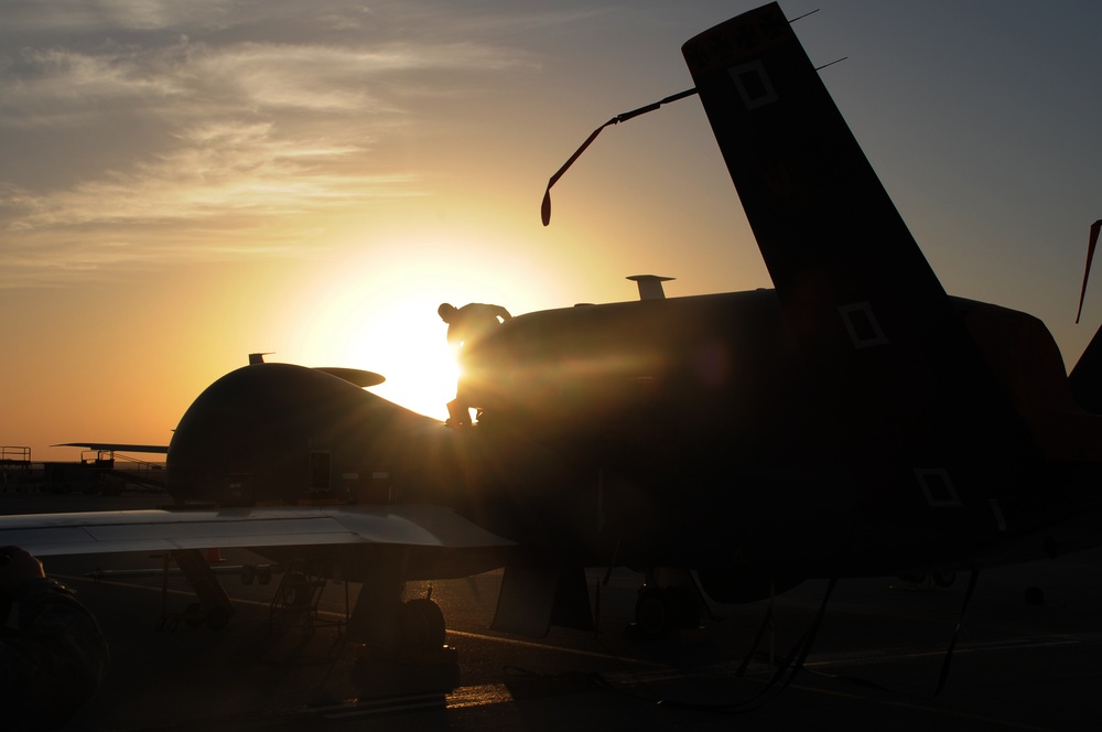 Deployed Global Hawks Surpass 30,000 Combat Flying Hours, 1,500 Sorties