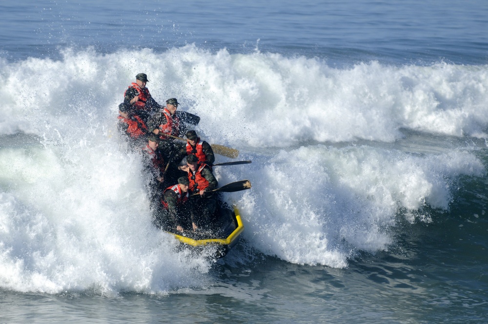 SEAL students train at Coronado