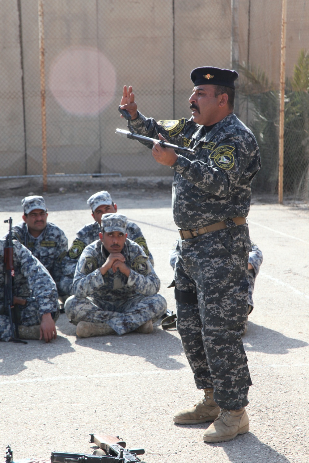 Iraqi police training