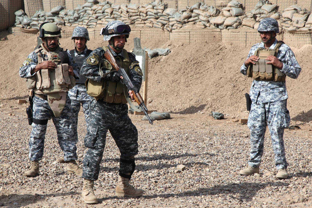 Iraqi police training