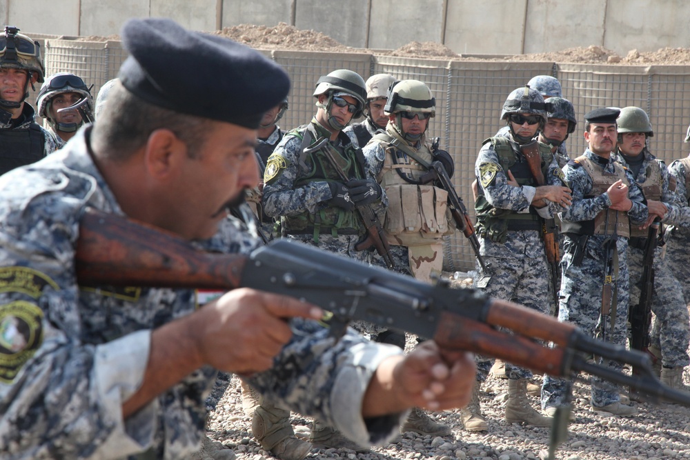 Iraqi police training