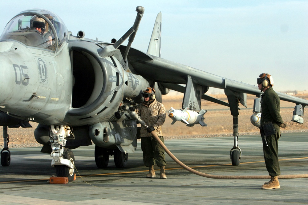 Diamondbacks keep the Ace of Spades in play; V/STOL broadens aviation capabilities
