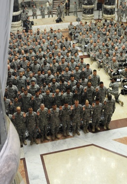 107 Soldiers become US citizens at Al-Faw Palace