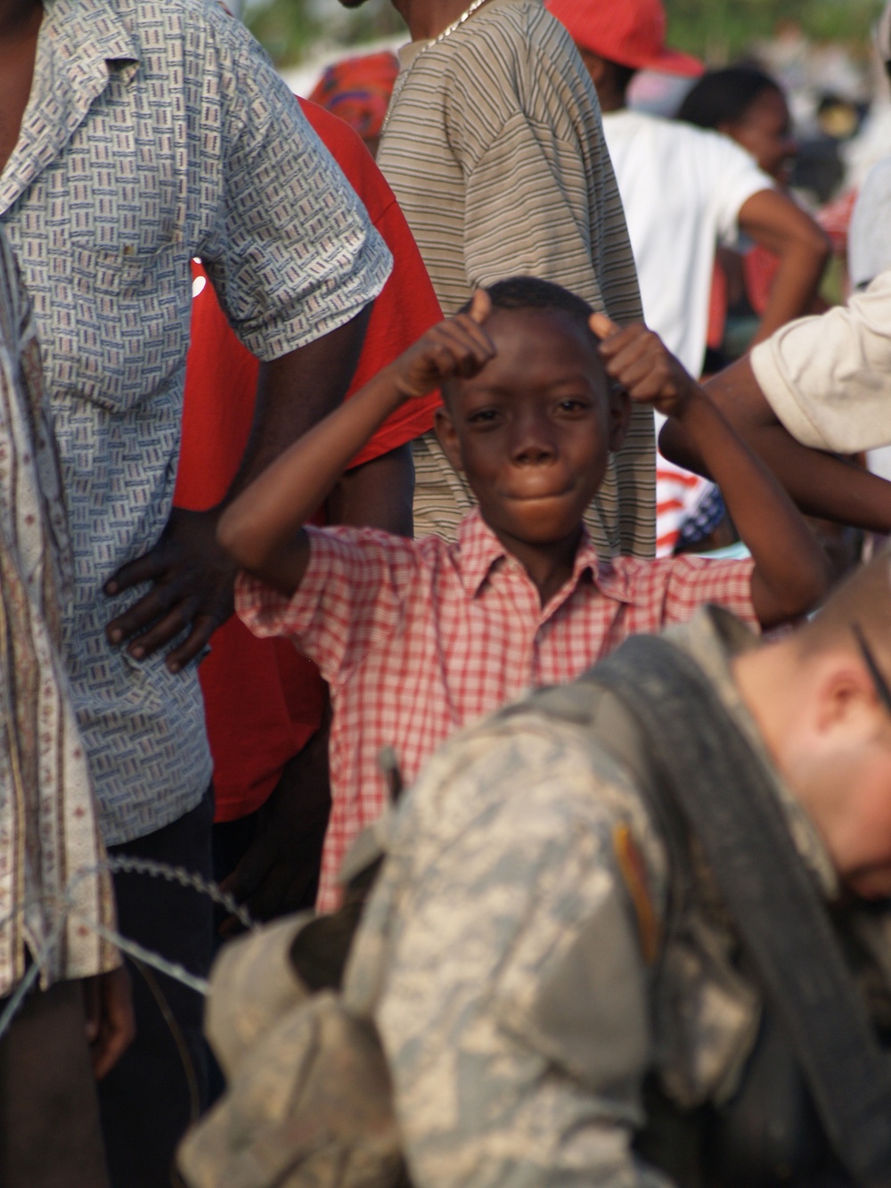 Joint Logistics Command Supports Day 19 of World Food Program Food Distribution in Haiti