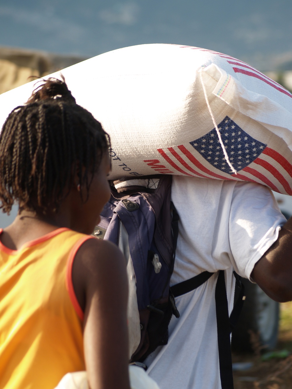 Joint Logistics Command Supports Day 19 of World Food Program Food Distribution in Haiti