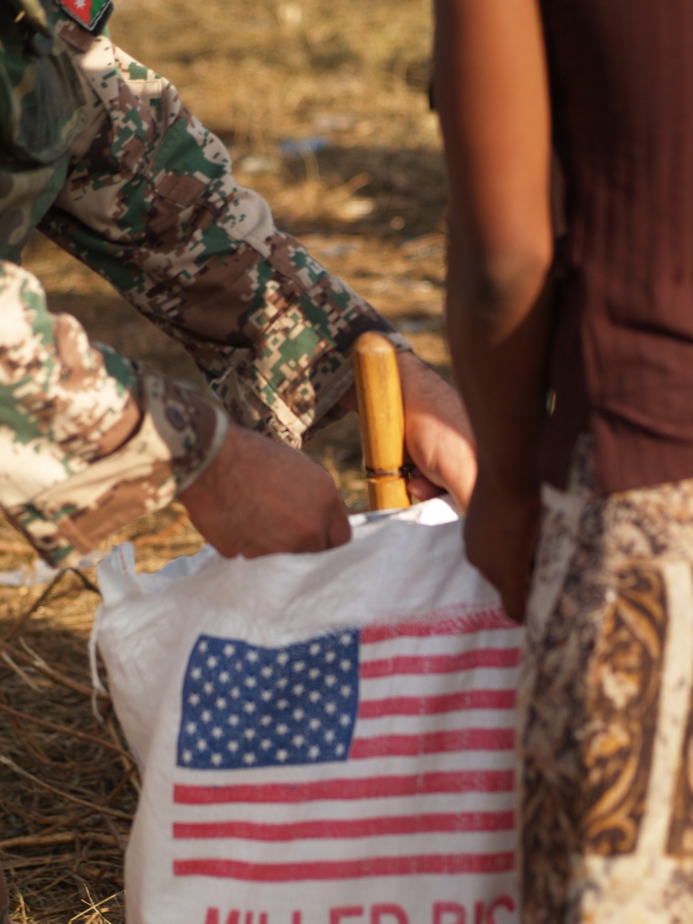 Joint Logistics Command Supports Day 19 of World Food Program Food Distribution in Haiti