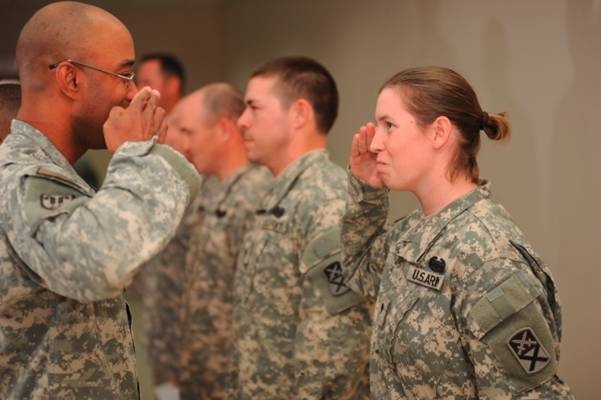 Seven Soldiers from 2025th Transportation Company receive Combat Action Badges
