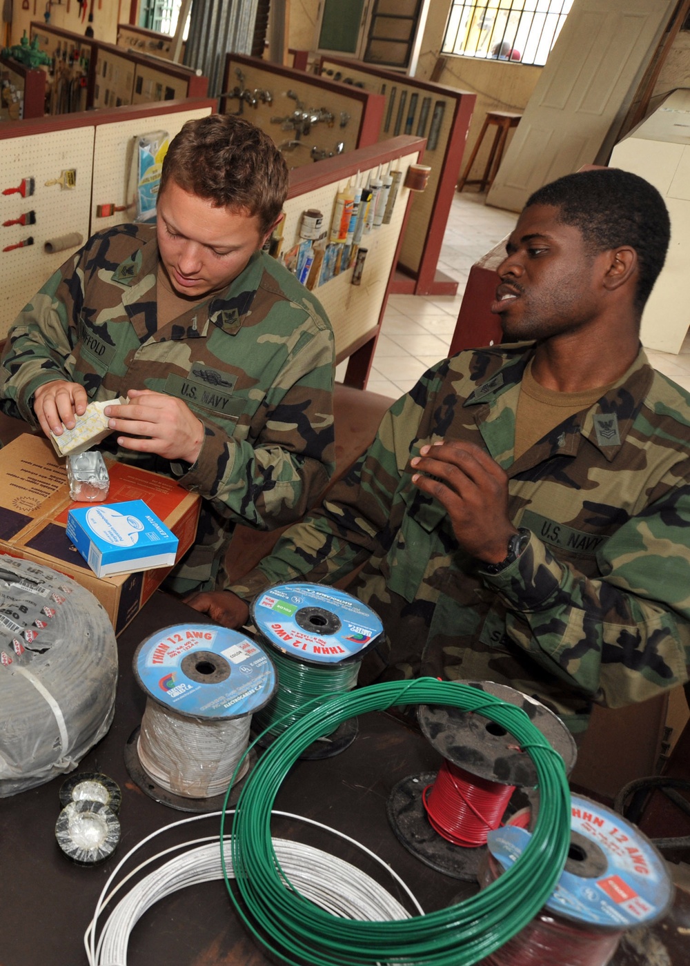 Seabees provide electricity to Cap-Haitien orphanage