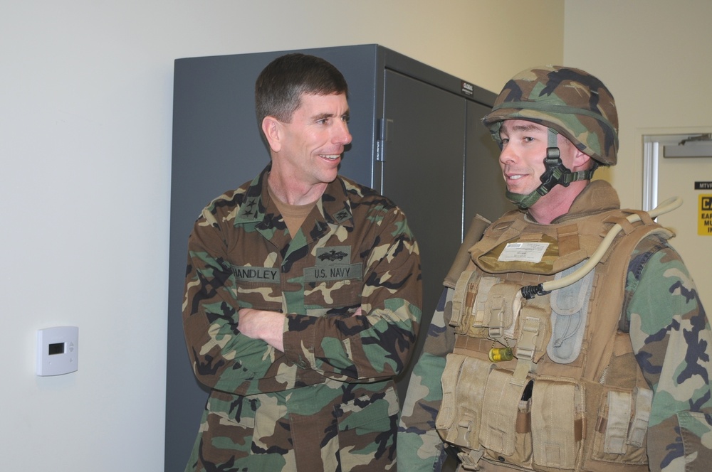 Seabees get familiar with gear