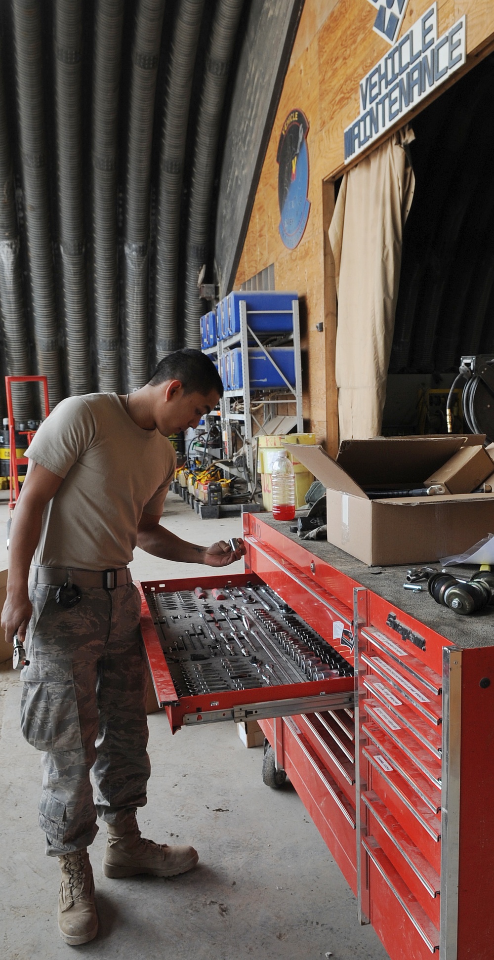 Vehicle Maintainers: 'Keep It Rolling' in the AOR